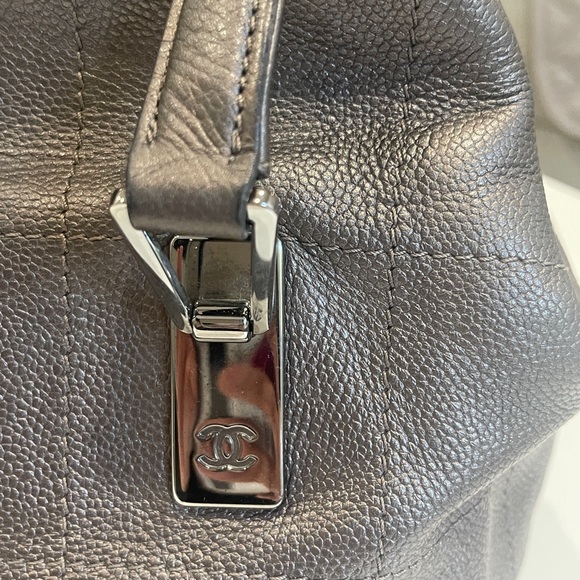 Chanel Caviar Leather Square Quilted Shoulder Bag Tote - Picture 6 of 17